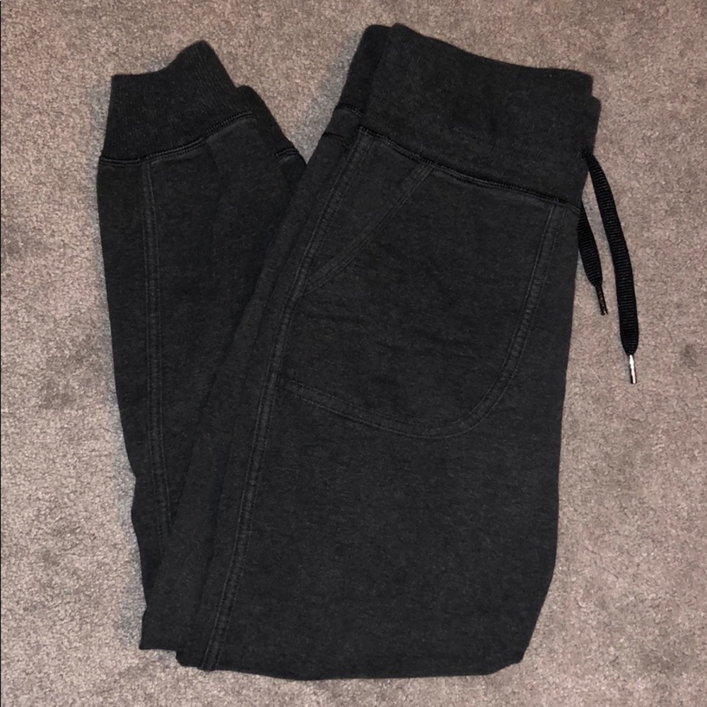lululemon joggers